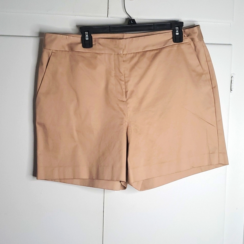 NWOT Worthington shorts